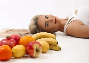 Мити чи не мити фрукти